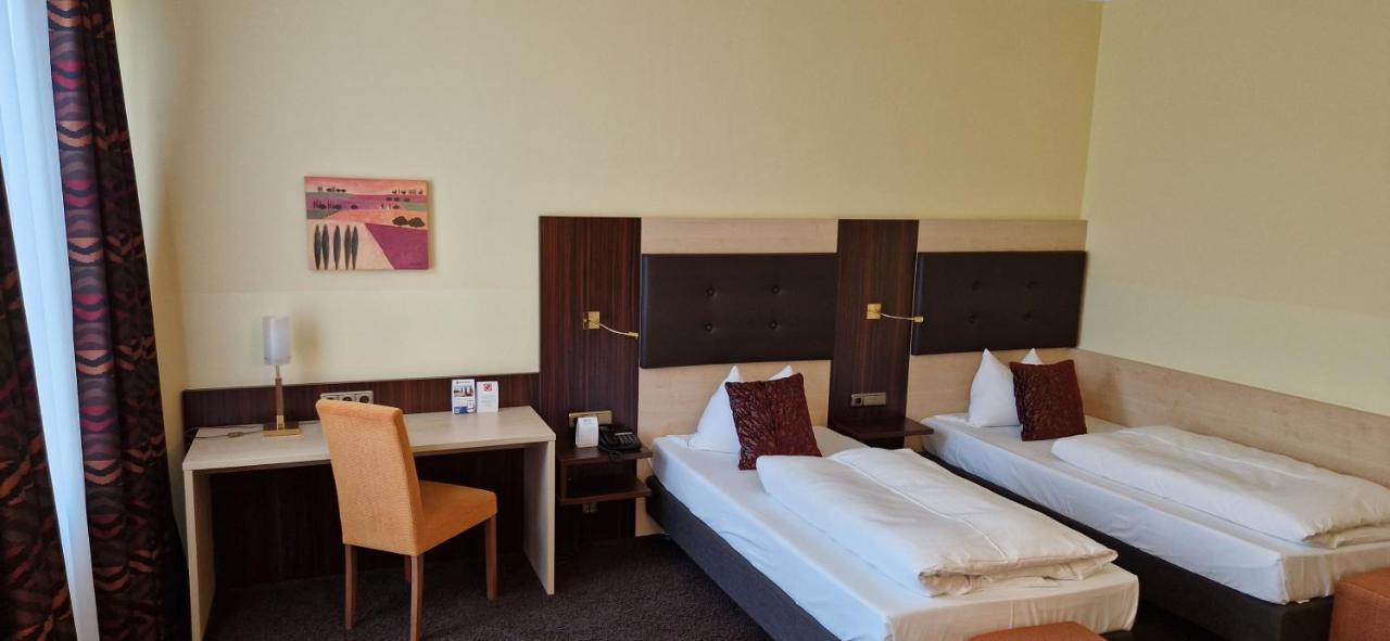 Hotel Western